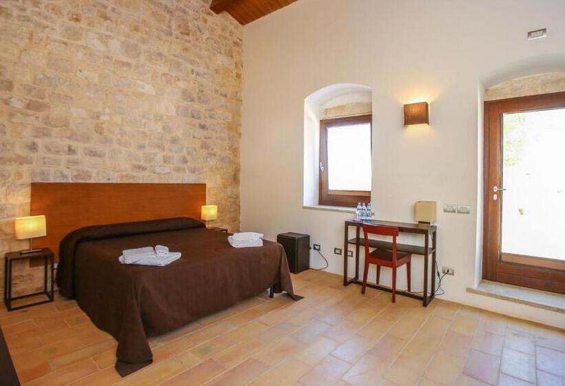 标准三人间, Agriturismo Le Chiuse Di Guadagna