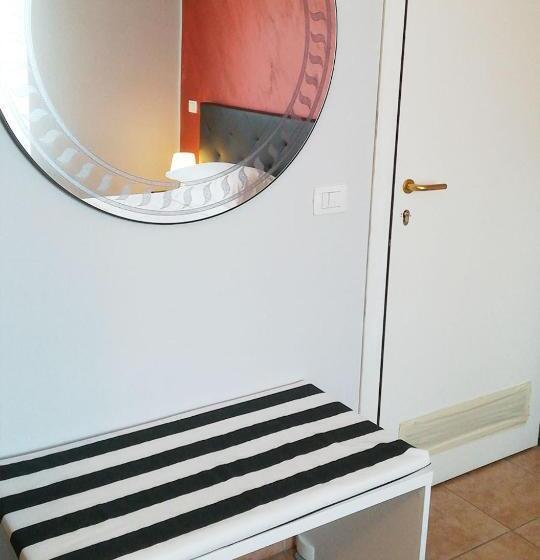 اتاق لوکس, Cristal Rooms