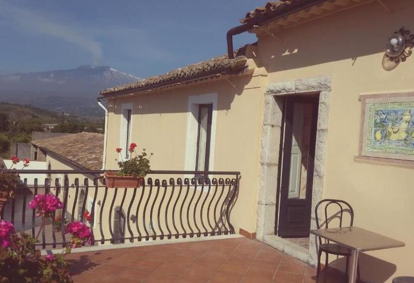 آپارتمان 1 خوابه با تراس, Villa Laura Apartment