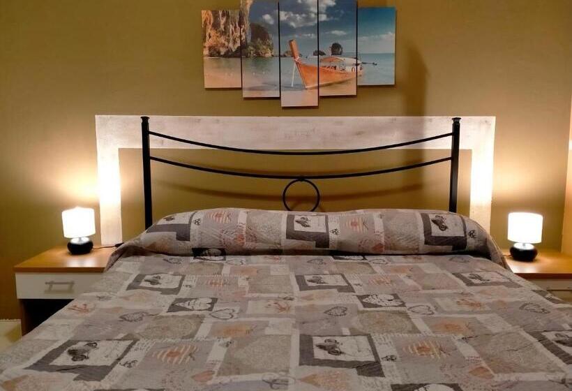 آپارتمان 1 خوابه با تراس, Villa Laura Apartment