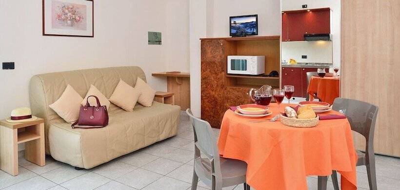 استودیوی استاندارد, Residence Margherita