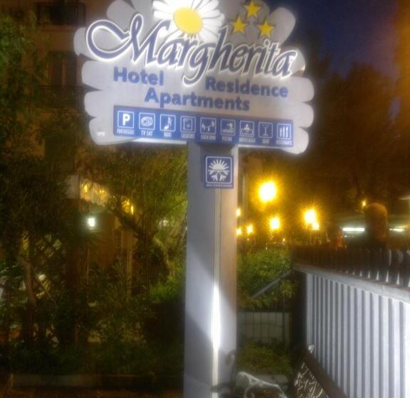 استودیوی سوپریور, Residence Margherita