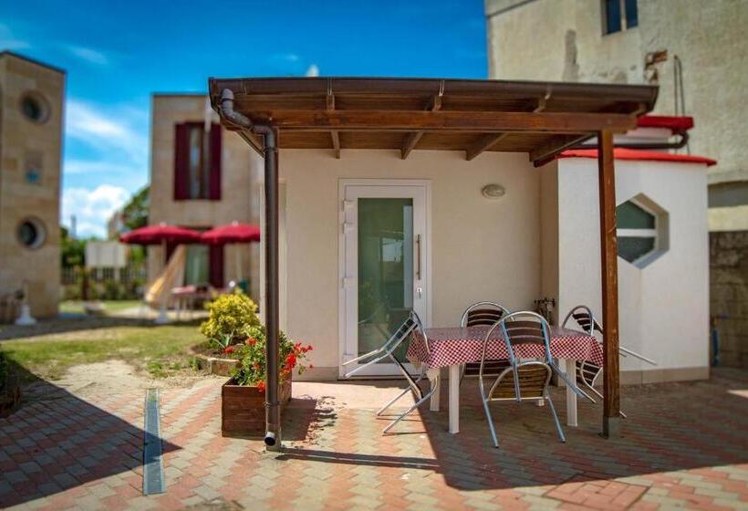 خانه 1 خوابه, Residence Eden