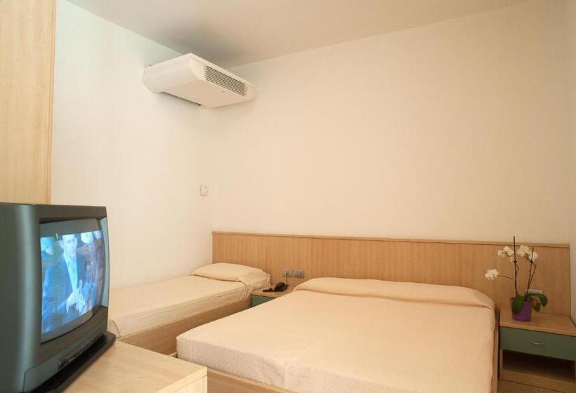 Escritório Superior, Residence Cà D'oro