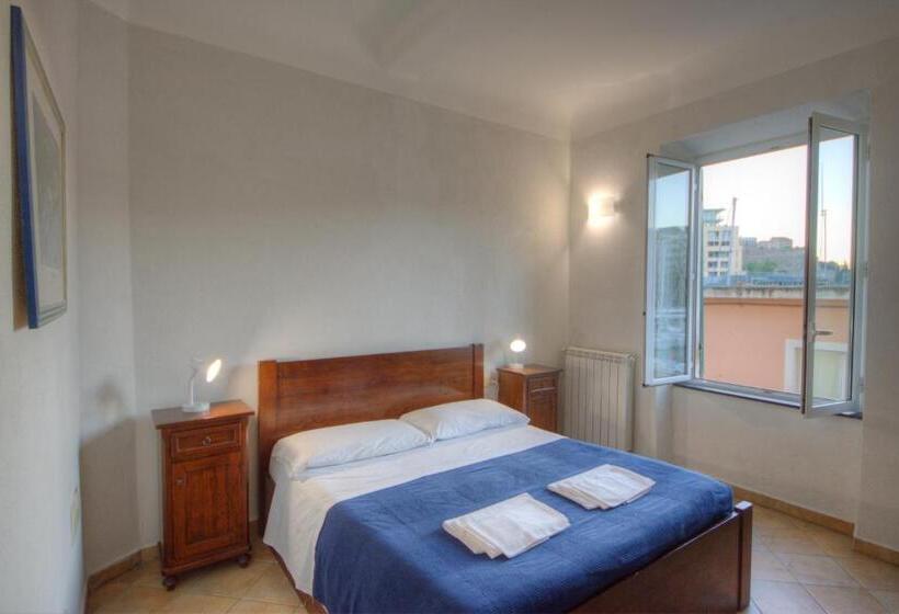 اتاق استاندارد با چشم‌انداز دریا, Club Nautico Savona