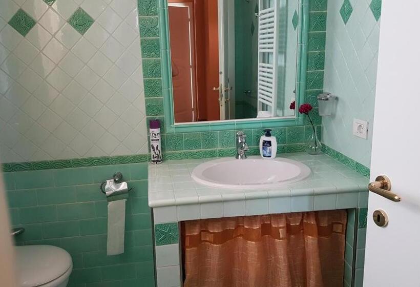 Номер Стандарт с Террасой, Villa Lucrezia