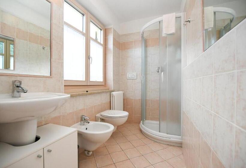 1 Bedroom Apartment Lake View, Residenza Alba