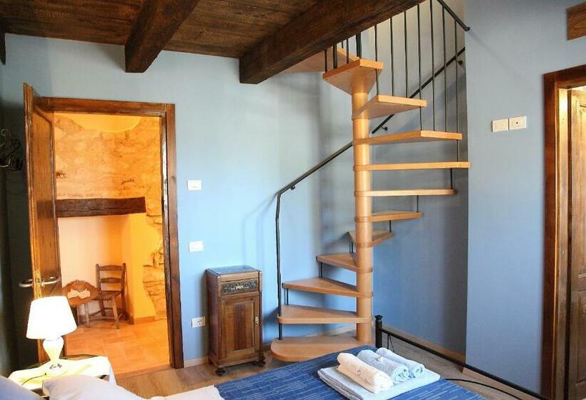 Семейный Номер, Agriturismo Cà Sorci