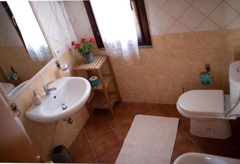 Номер Стандарт, Agriturismo La Genziana