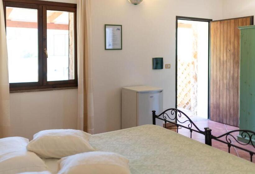 Номер Стандарт, Agriturismo La Genziana
