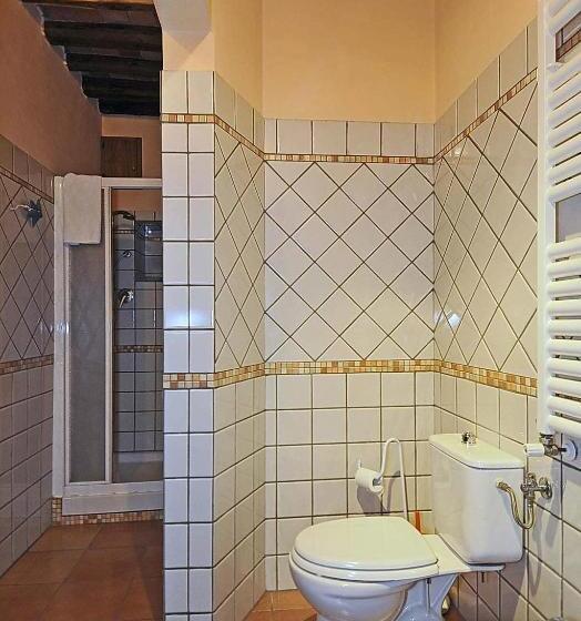 Номер Стандарт, Fattoria Le Poggiola