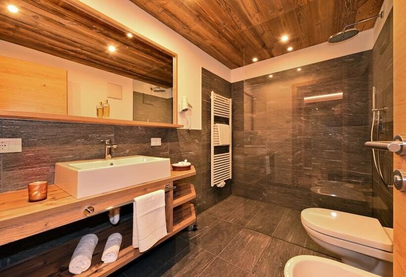 Quarto Estandar com Sacada, Proihof