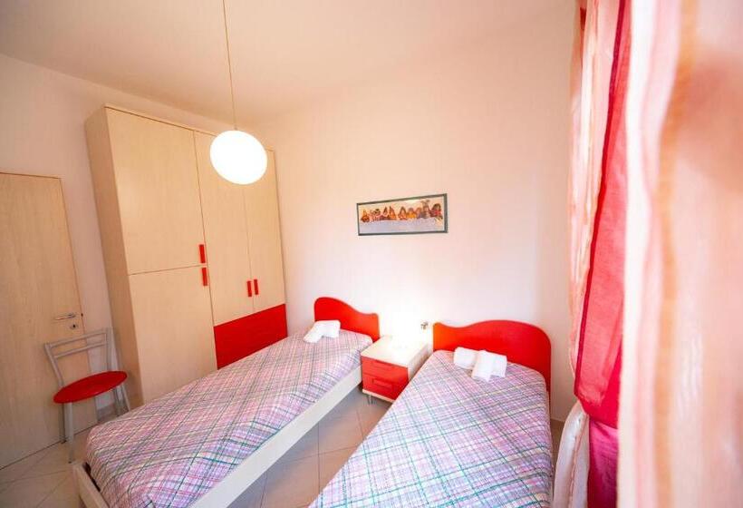 Апартаменты 2 Спальни, Appartamenti Sottomarina Carla