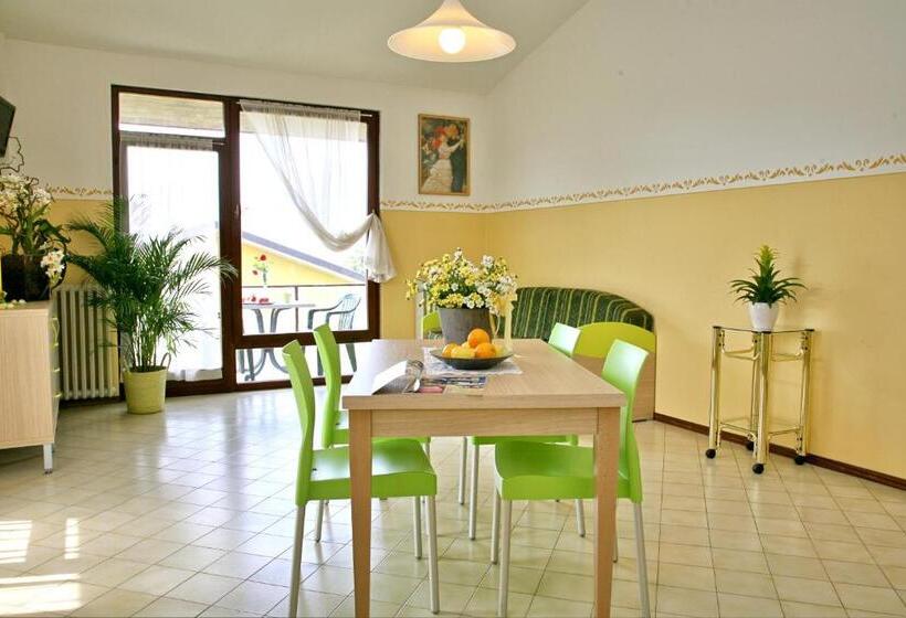 Апартаменты 1 Спальня, Residence Uliveto