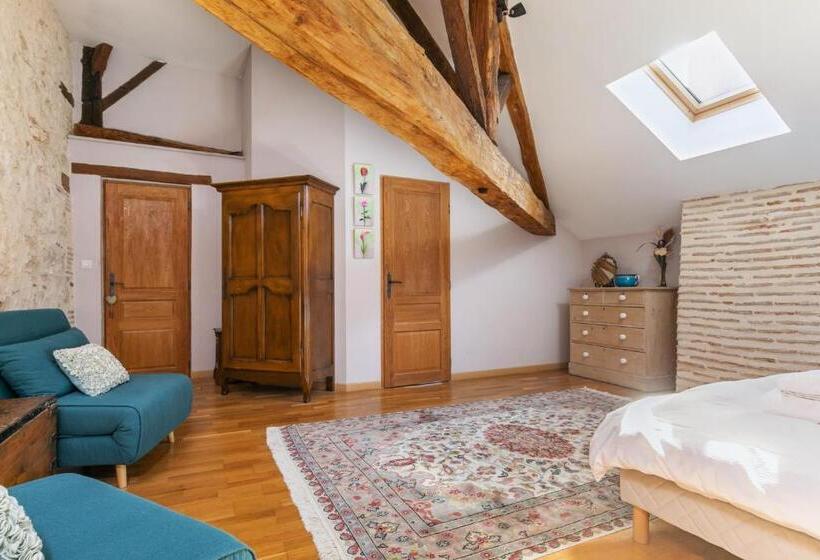 Трехместный Номер Superior, Domaine De Rambeau