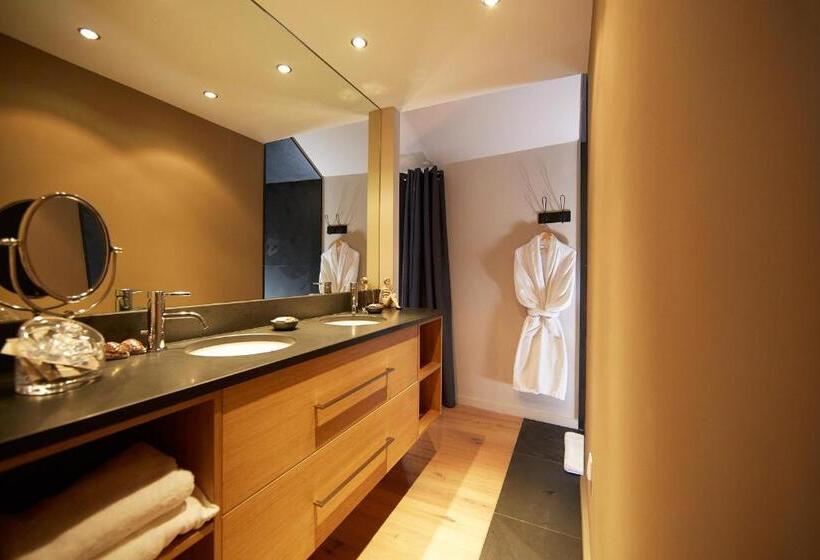 スーペリアースイート, Les Chambres De L Oustalet, Chambres D Hôtes Et Restaurant étoilé