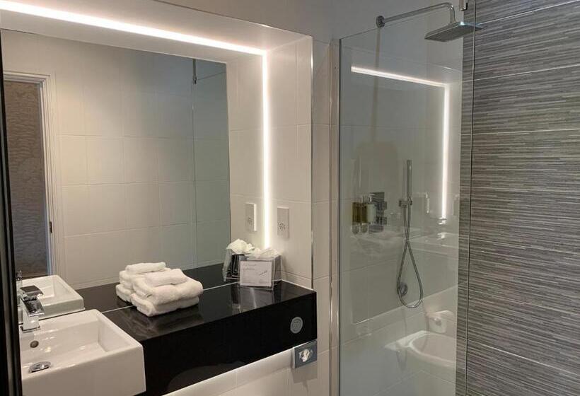 Номер Deluxe, The Wheatsheaf Hotel, Sandbach