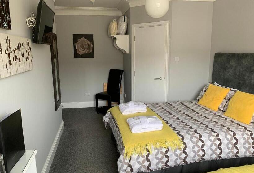 Семейный Номер, Armada Guesthouse