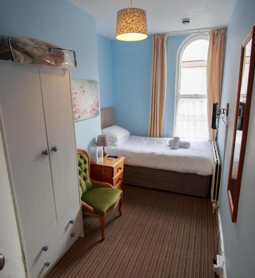 اتاق استاندارد یک نفره با چشم‌انداز رودخانه, Bridge Guest House