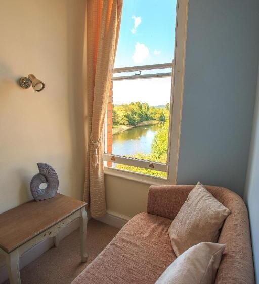 اتاق استاندارد, Bridge Guest House