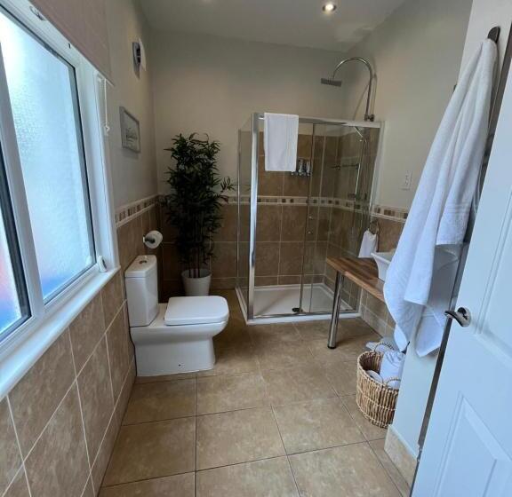Стандартный Номер Кровать Кинг, Between The Bays Exclusively For Adults