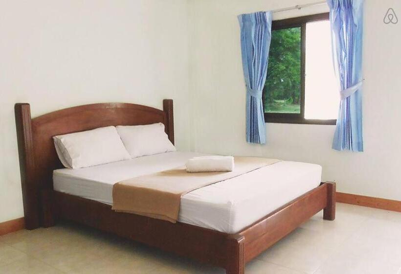 Номер Стандарт, Thai Muang Resort
