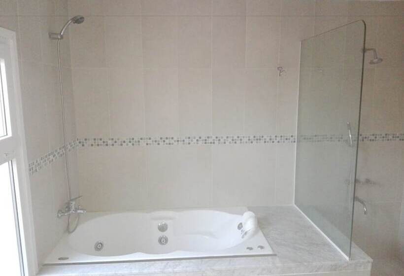 Номер Deluxe, Hosteria Ruphay