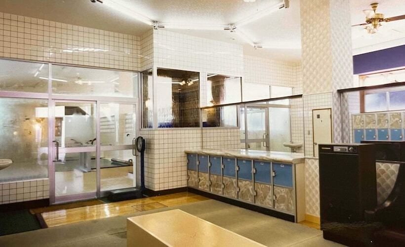 Номер Стандарт Трехместный, Guesthouse Otaru Wanokaze