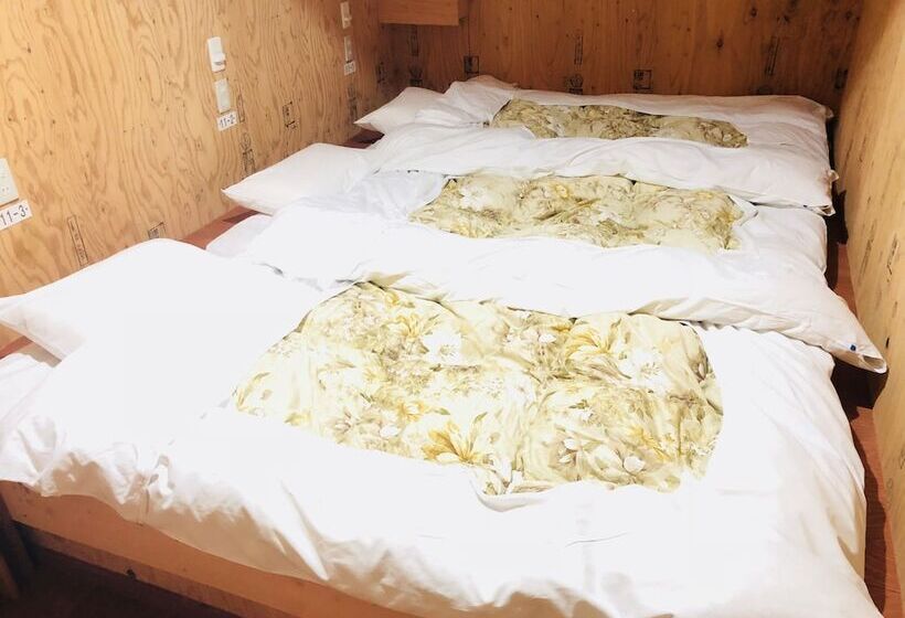 Номер Стандарт Трехместный, Guesthouse Otaru Wanokaze