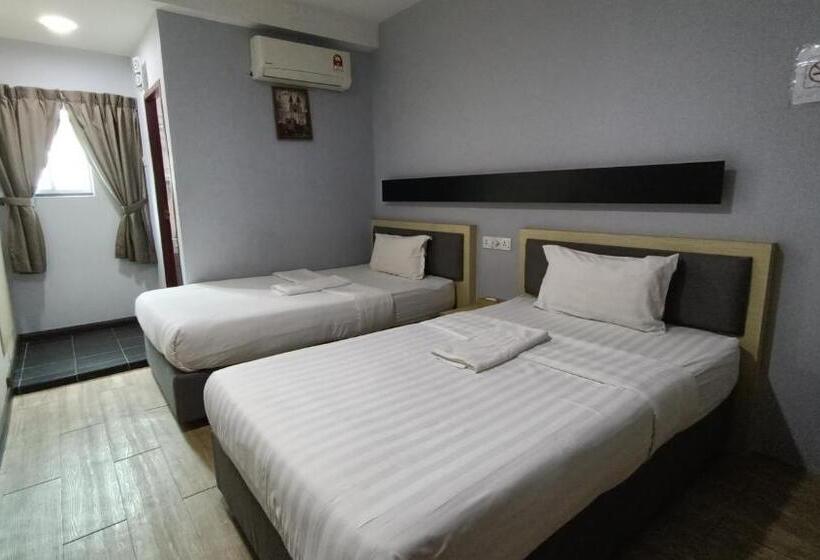 デラックスルーム, Unikarya Lodge