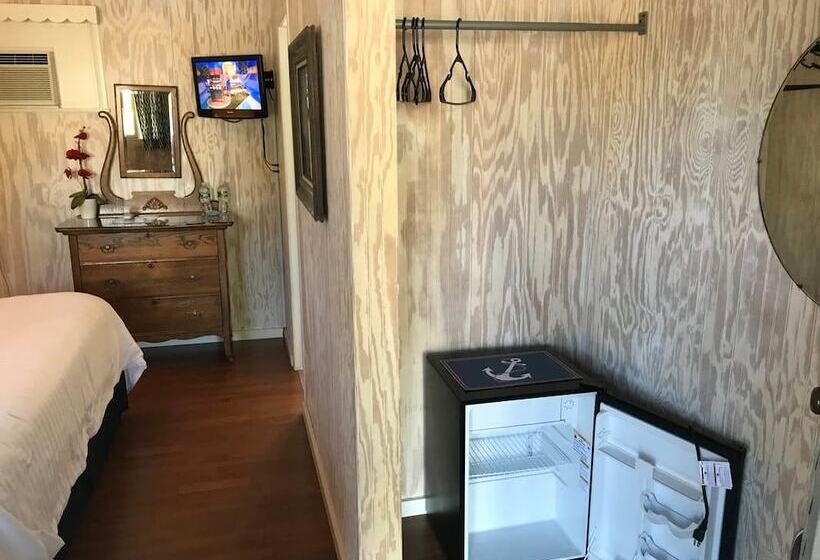 Номер Deluxe, Wooden Boat Inn