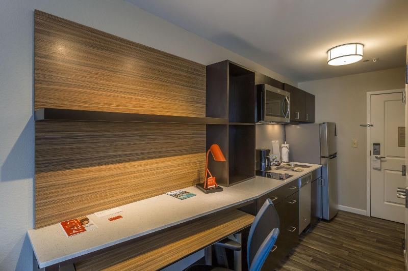 带大床的标准工作室, Towneplace Suites By Marriott Hopkinsville