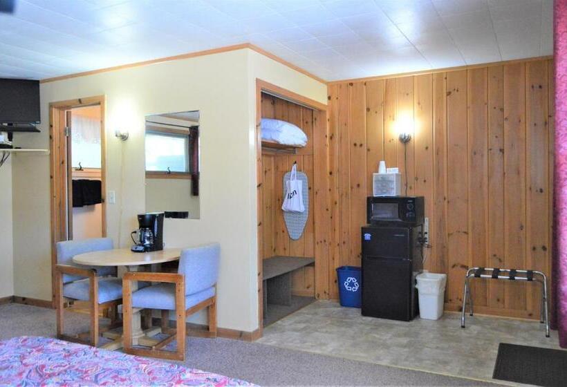 Номер Стандарт, Baileys Sunset Motel
