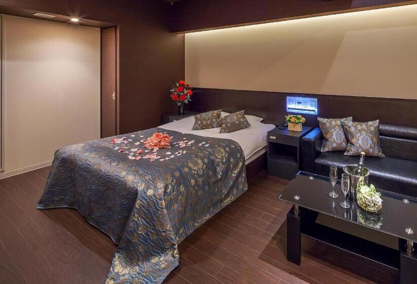 اتاق استاندارد, Plaisir