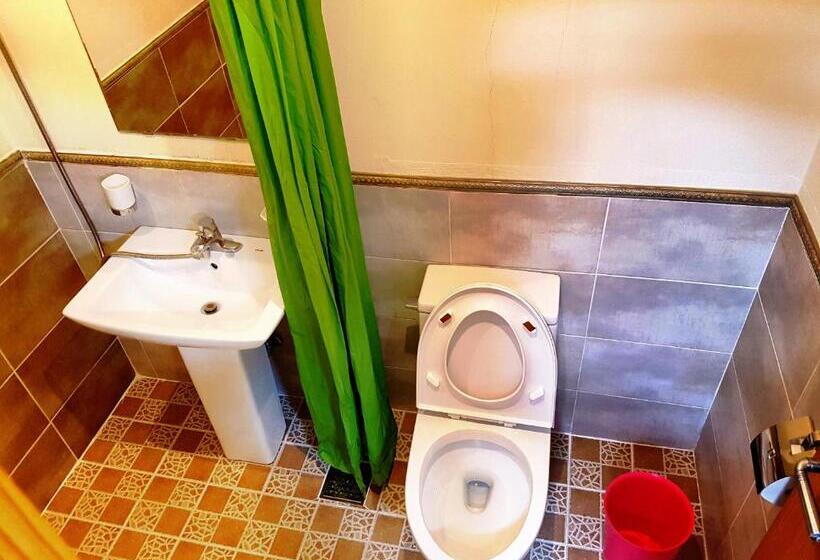 Семейный Номер, Tongyeong One Guesthouse