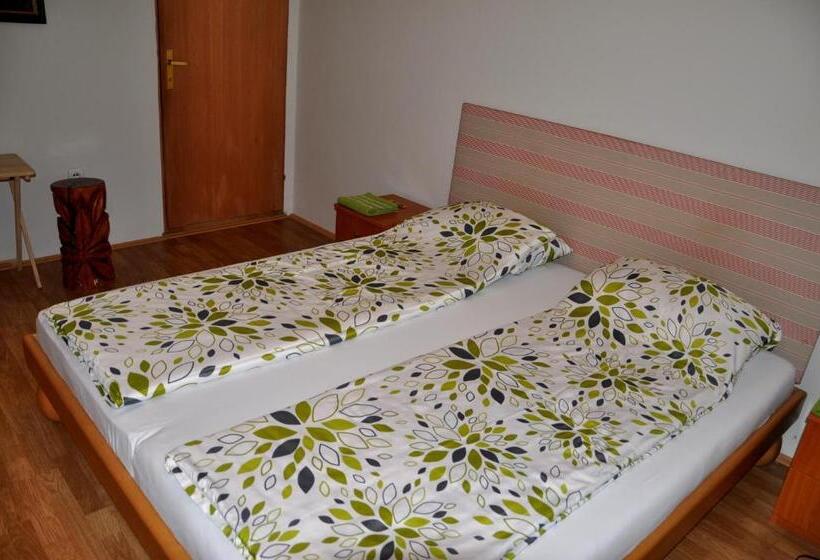 آپارتمان 3 خوابه, Guesthouse Djurić