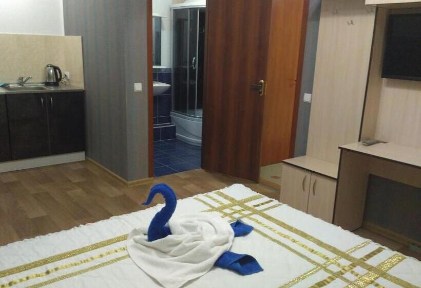 컴포트 트리플 룸, Guest House Relax
