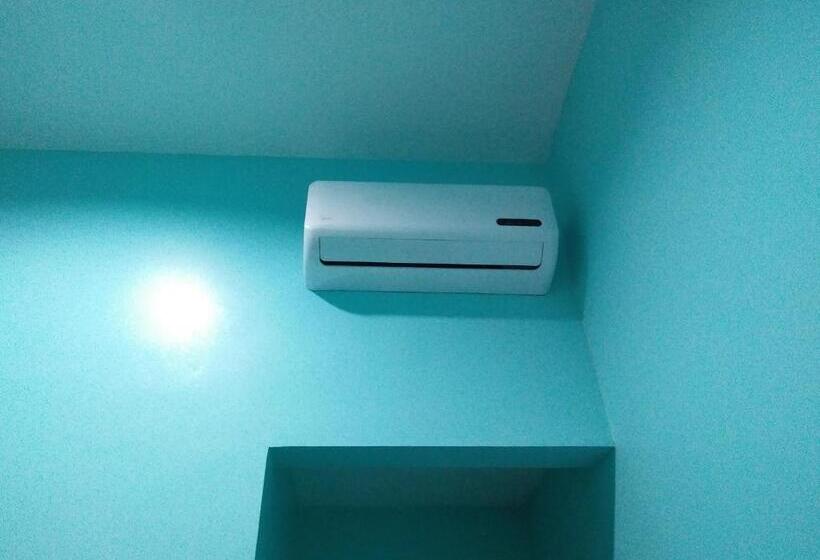 스탠다드 룸, Reddoorz Near Gajah Mada Street Semarang