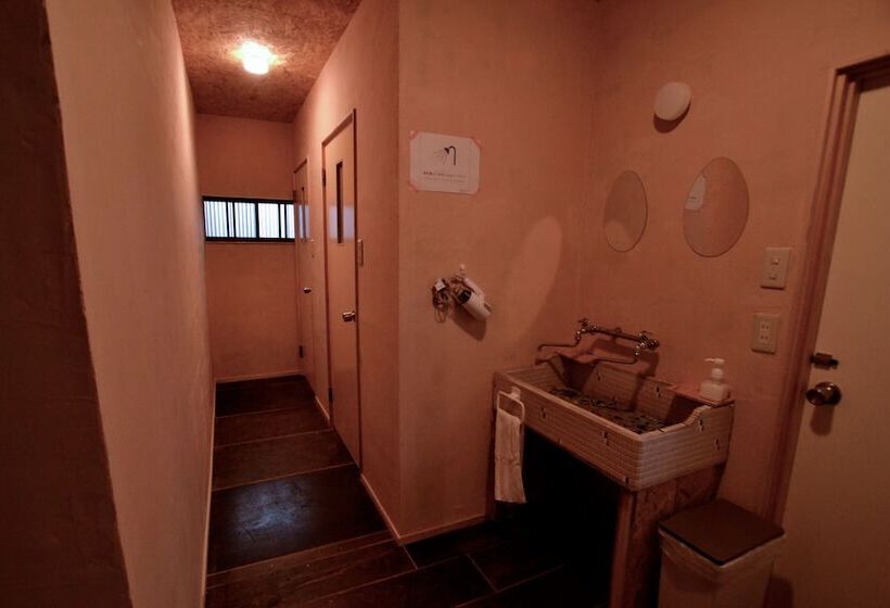 Кровать в Общей Комнате, Hostel&bar Camosiba