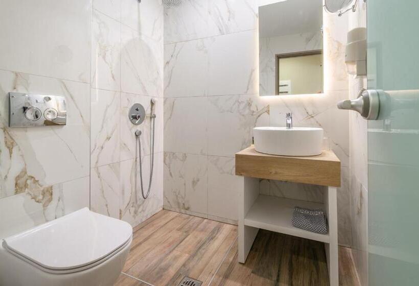 小型套房, Poseidon Hotel Sea Resort