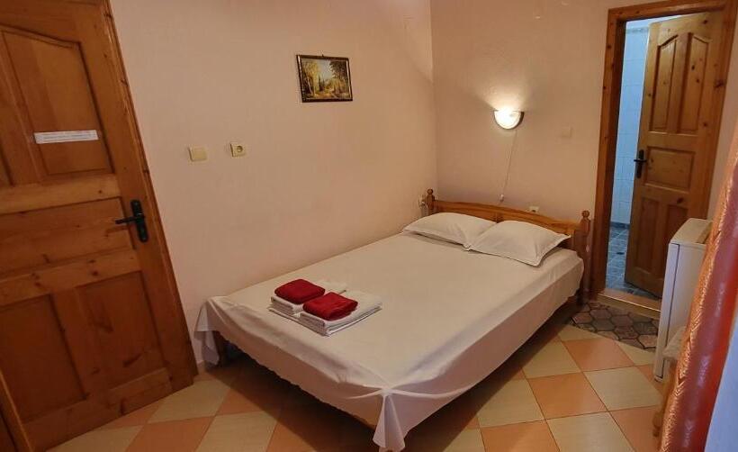 اتاق استاندارد با بالکن, Amfora Guest House