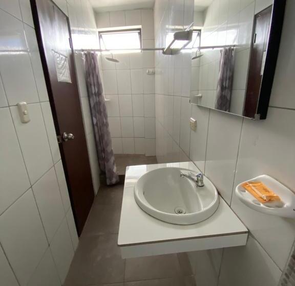 Chambre Standard, Hospedaje Marbis