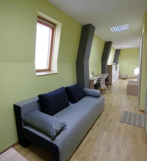 استودیو خانوادگی, Guest House The House топ център габрово