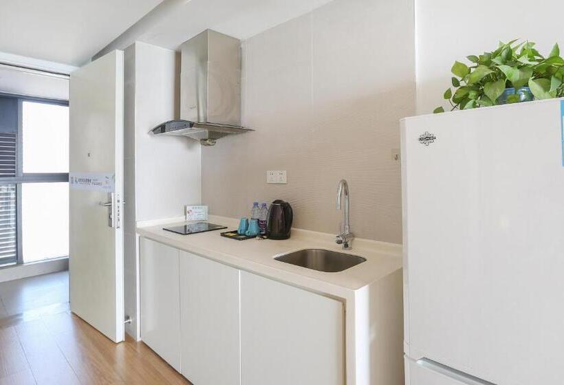 스탠다드 룸 킹사이즈 침대, Huizhou Huayangnian Seaview Guesthouse