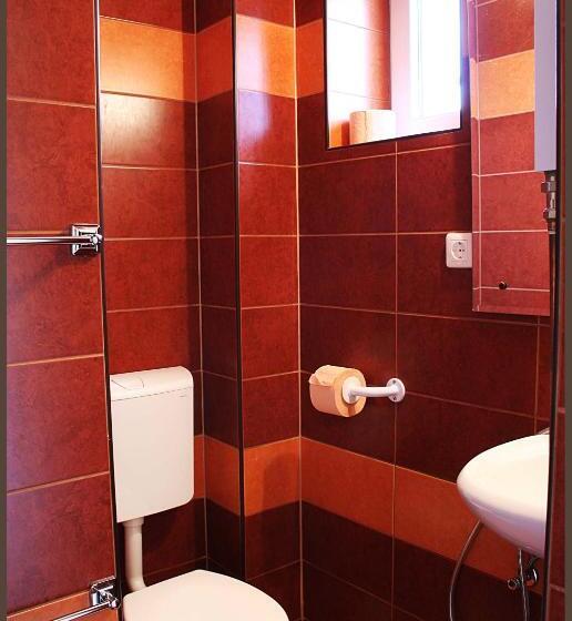 اتاق استاندارد با تراس, White & Quiet Apartment House