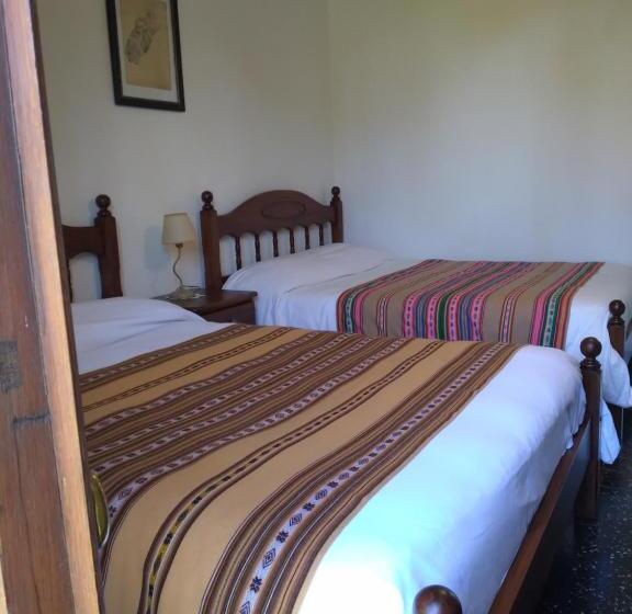 スタンダード４人部屋, La Perdida Casa De Campo