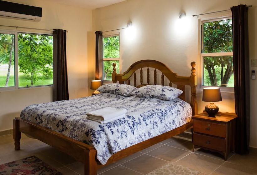 샬레, Rock Farm Guest House