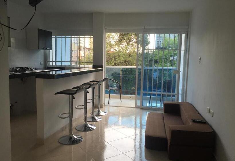 Apartamento 1 Dormitório com Sacada, Mayva Aprta
