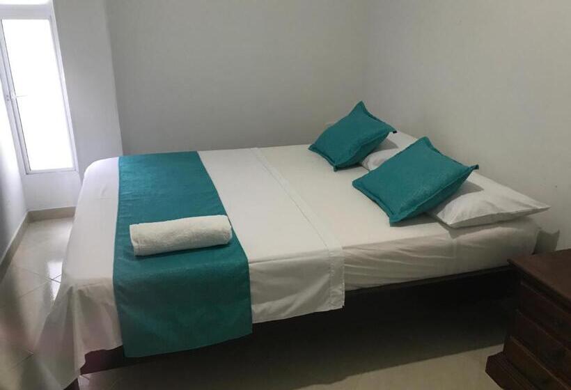 Apartamento 1 Dormitório com Sacada, Mayva Aprta
