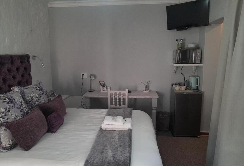 Номер Стандарт, Longtom Farm Guesthouse